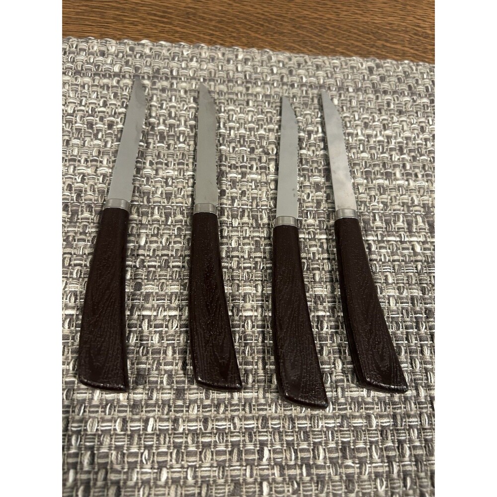 Vintage Quikut Stainless Steel Serrated Steak Knives Lot Of 5 Plastic Handles